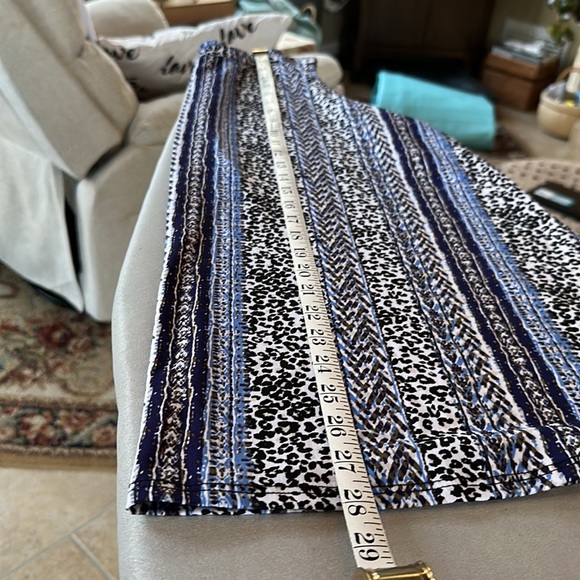 Apt 9 Floral Sleeveless Blouse - Picture 6 of 7